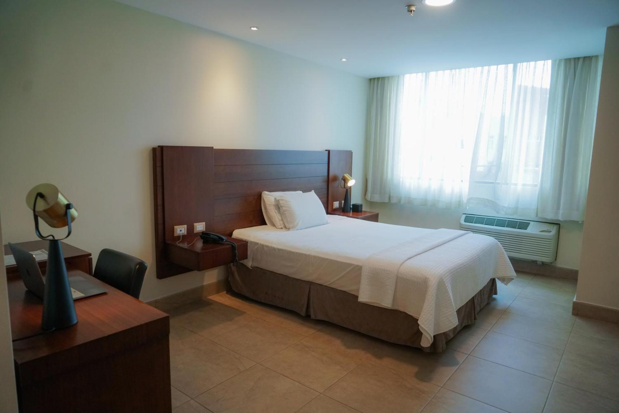 Hotel Marcelius Guayaquil Exteriör bild