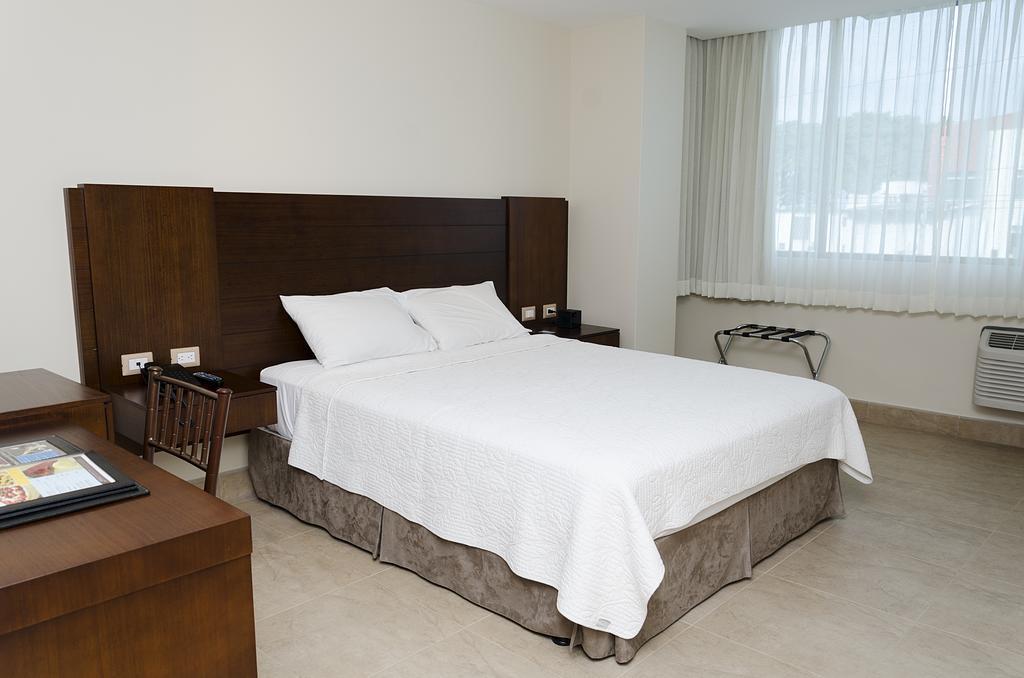 Hotel Marcelius Guayaquil Exteriör bild