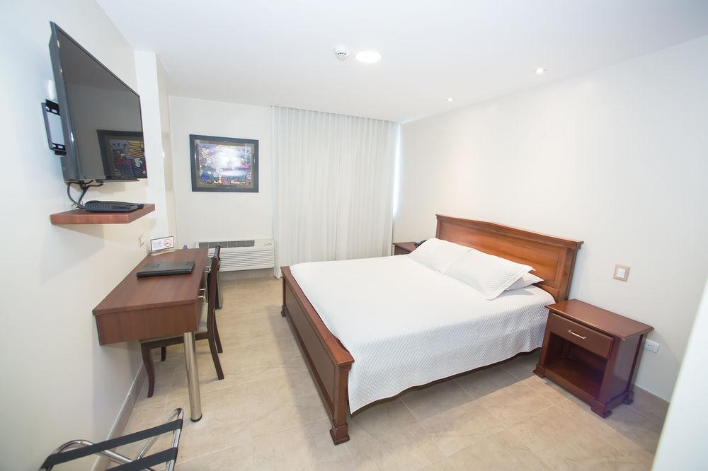 Hotel Marcelius Guayaquil Exteriör bild