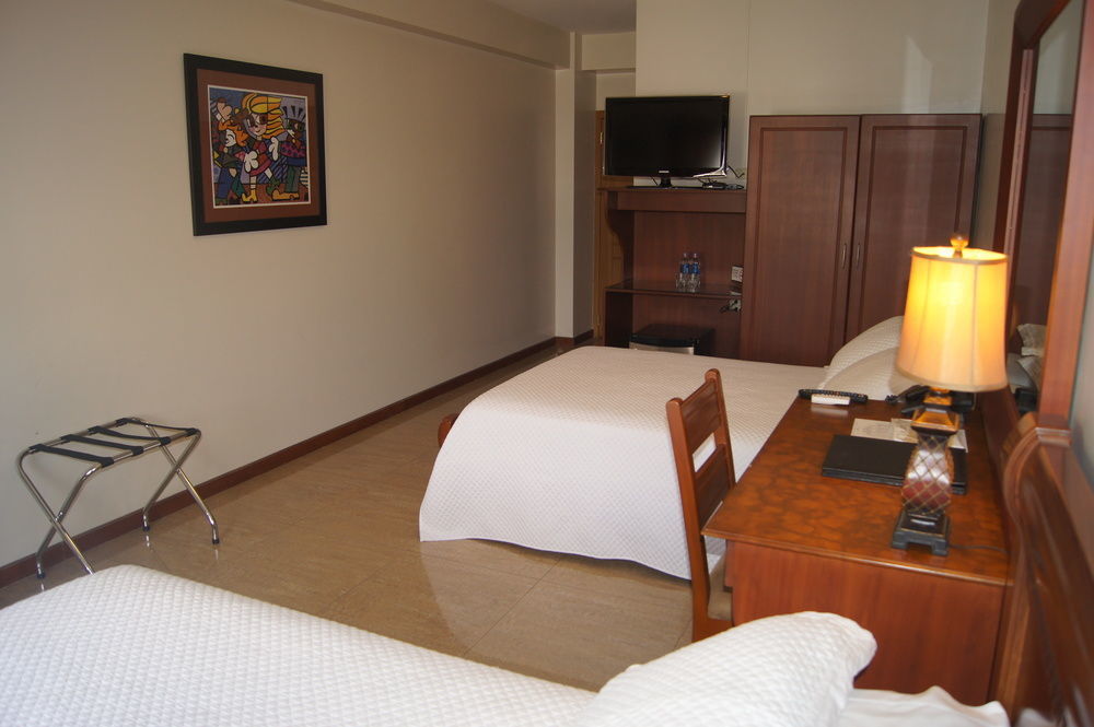Hotel Marcelius Guayaquil Exteriör bild