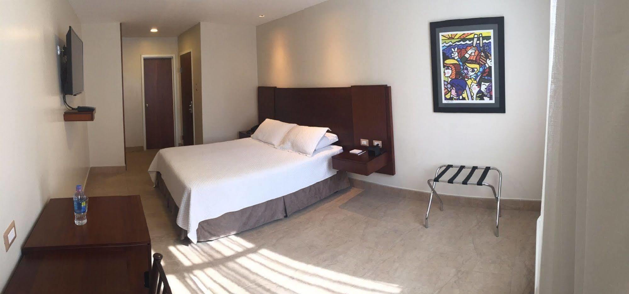 Hotel Marcelius Guayaquil Exteriör bild